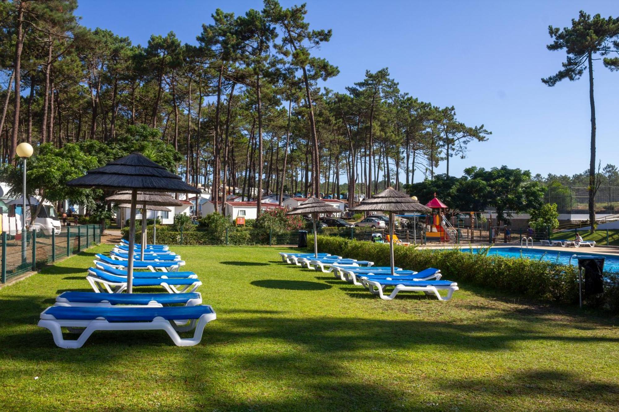 Parque De Campismo Orbitur Valado Hotell Nazaré Exteriör bild